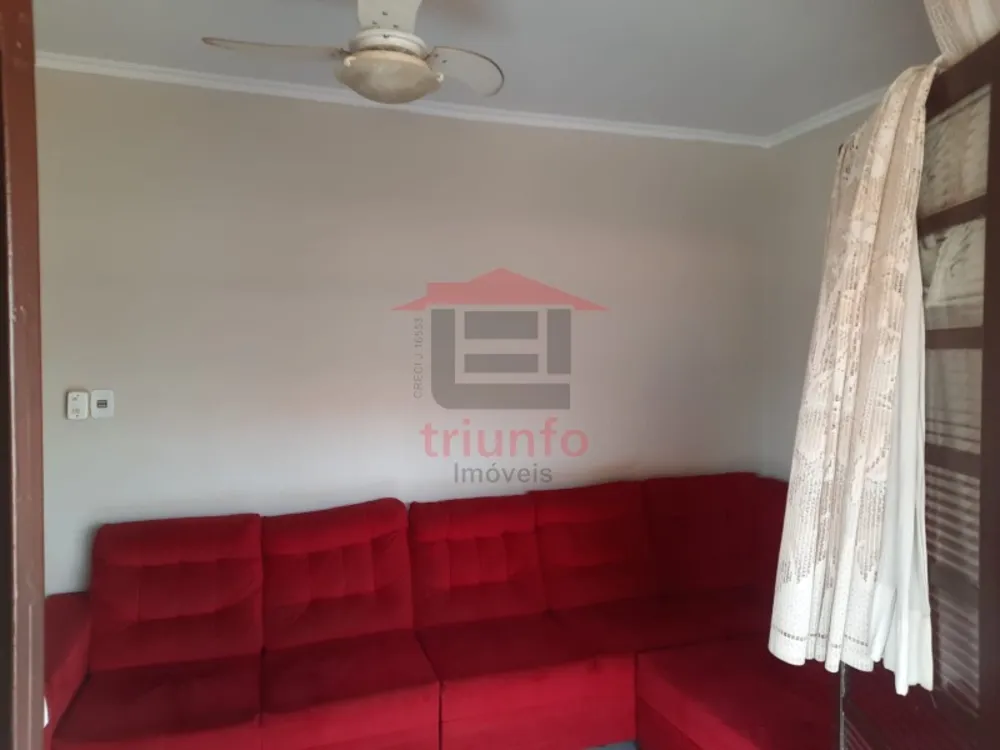 Casa, 3 quartos, 128 m² - Foto 2