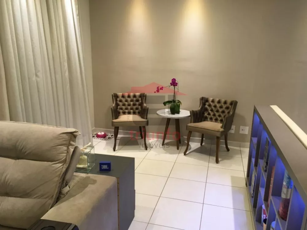 Apartamento à venda com 2 quartos, 64m² - Foto 4