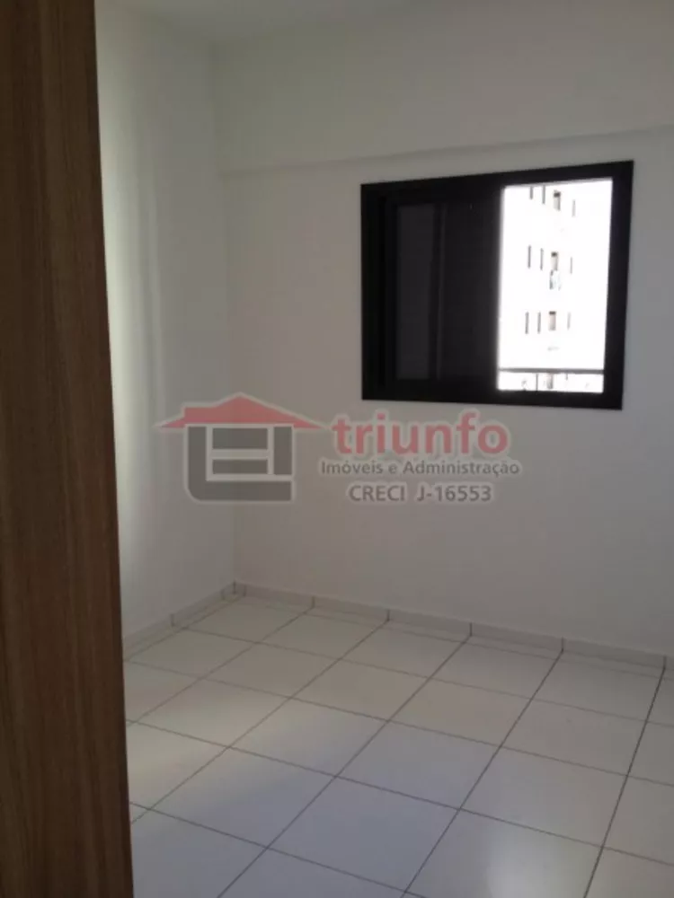 Apartamento à venda com 2 quartos, 73m² - Foto 4