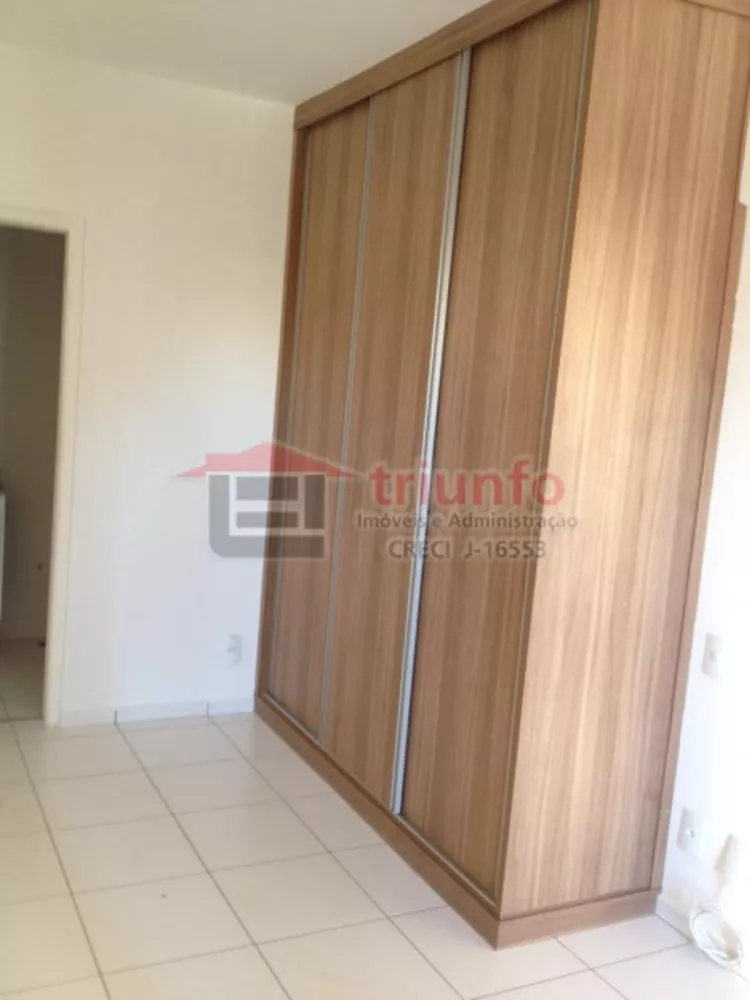 Apartamento à venda com 2 quartos, 73m² - Foto 3