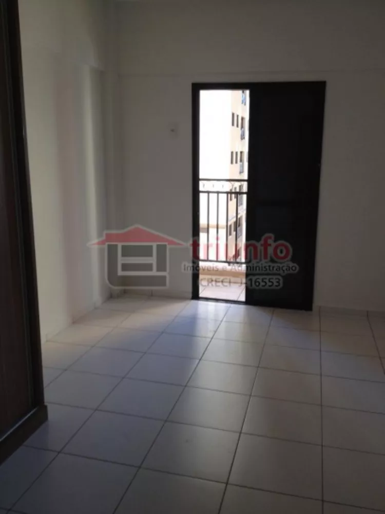 Apartamento à venda com 2 quartos, 73m² - Foto 1