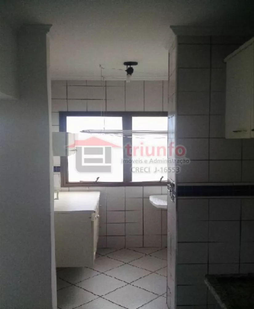 Apartamento à venda com 1 quarto, 45m² - Foto 4