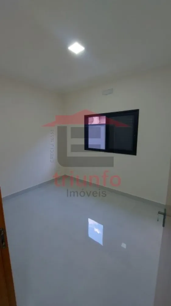 Casa, 3 quartos, 162 m² - Foto 2