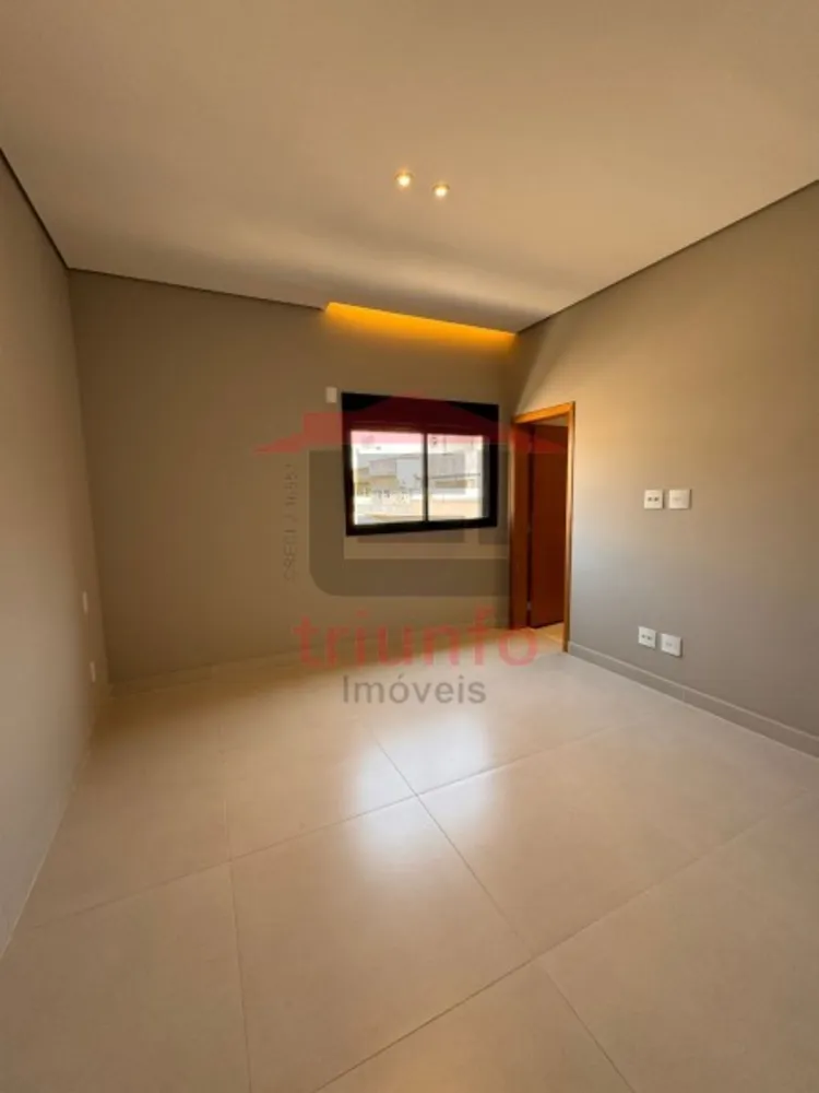 Casa, 4 quartos, 288 m² - Foto 8