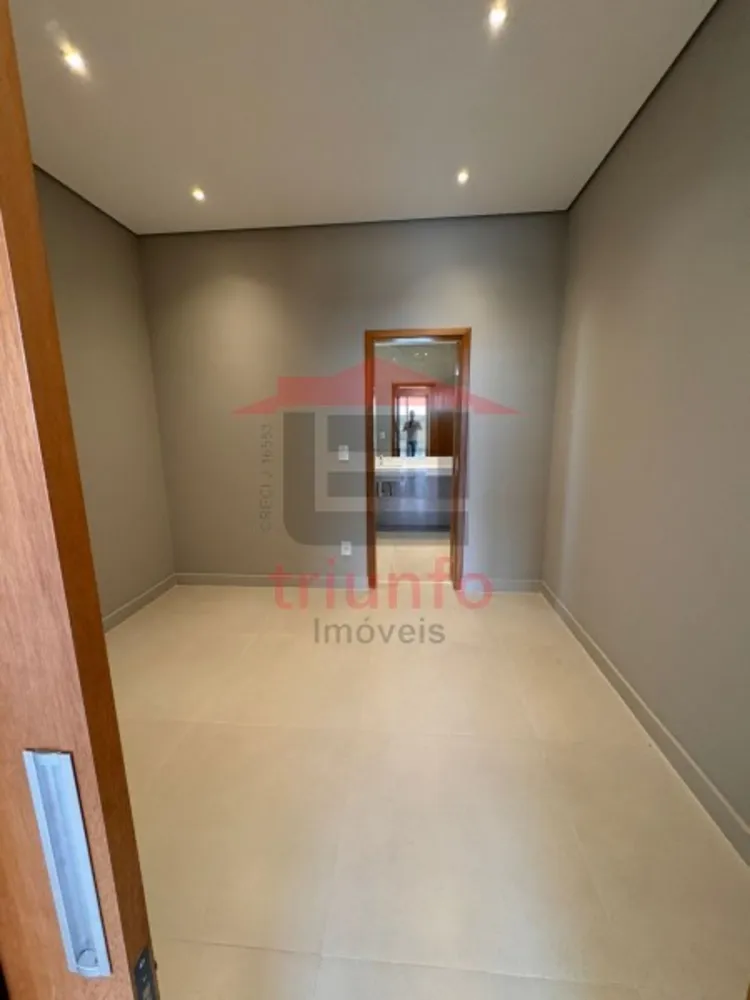 Casa, 4 quartos, 288 m² - Foto 11