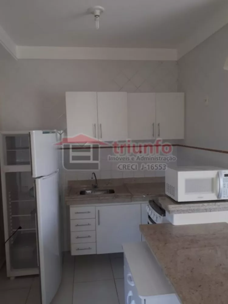 Apartamento à venda com 1 quarto, 45m² - Foto 3