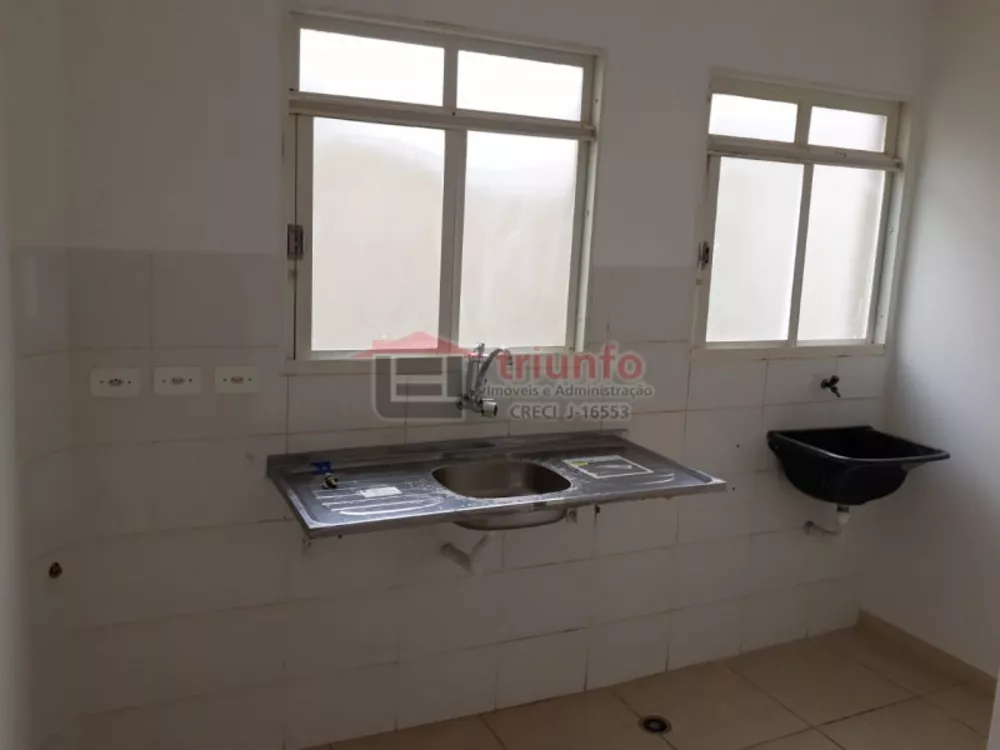 Apartamento para alugar com 2 quartos, 93m² - Foto 3