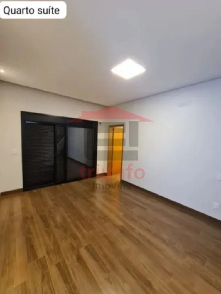 Casa, 3 quartos, 261 m² - Foto 1