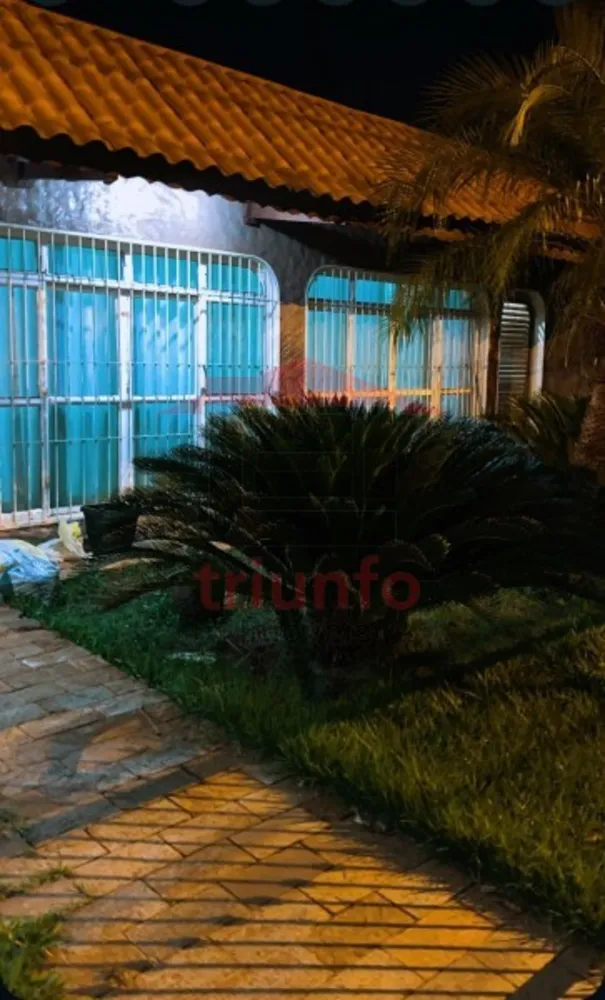 Casa, 3 quartos, 137 m² - Foto 2