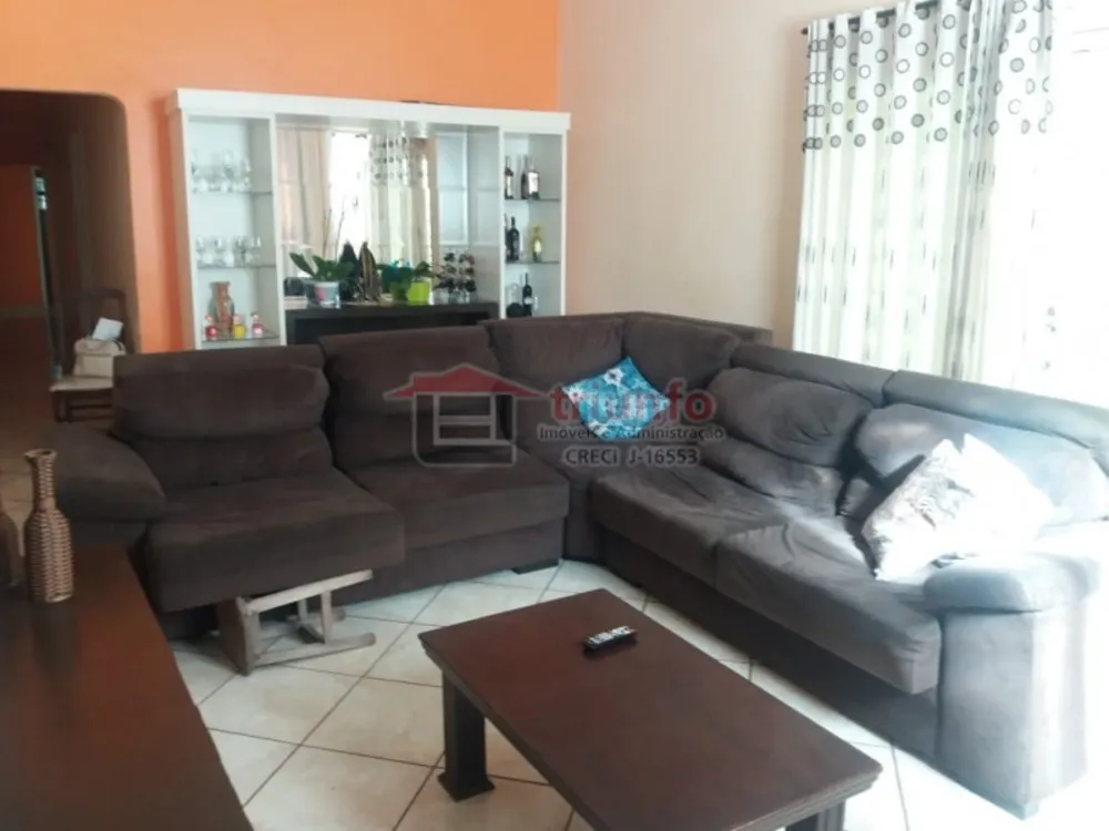 Casa, 3 quartos, 168 m² - Foto 1