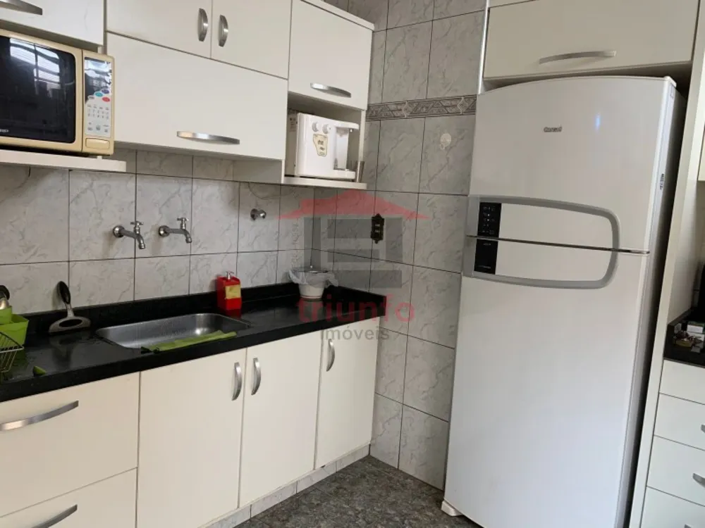 Casa, 3 quartos, 151 m² - Foto 3
