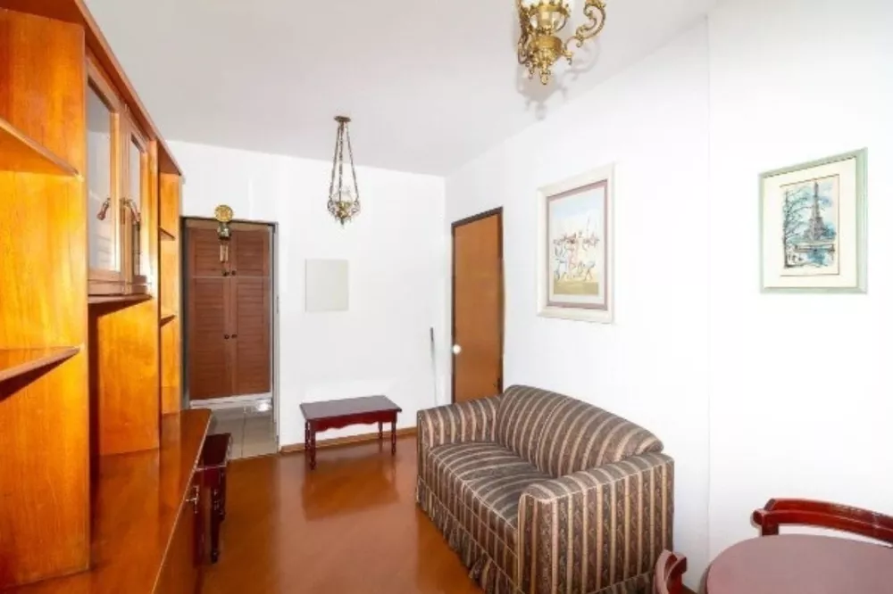 Apartamento à venda com 1 quarto, 47m² - Foto 2