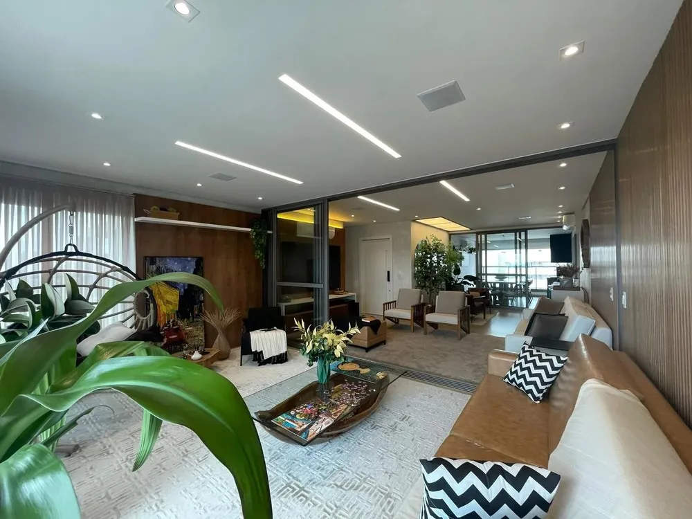 Apartamento, 3 quartos, 165 m² - Foto 2