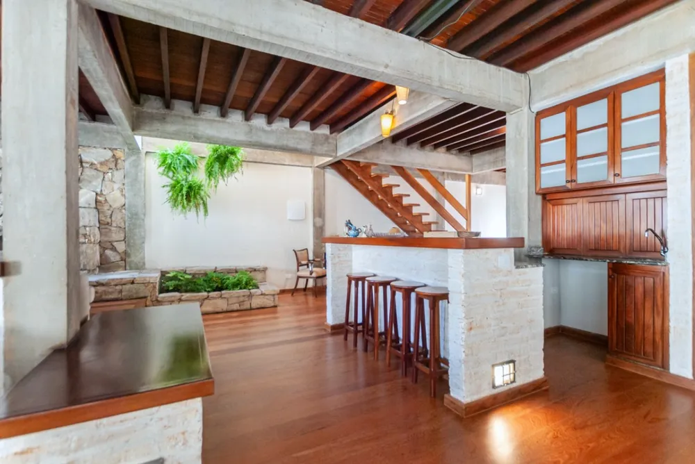 Casa, 3 quartos, 230 m² - Foto 2