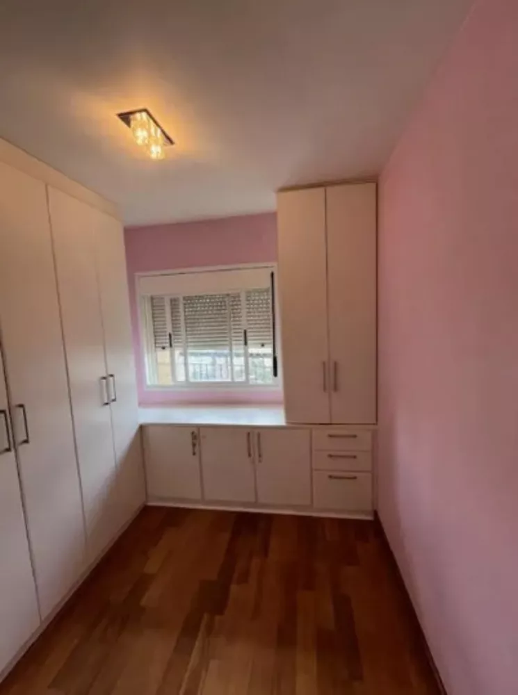 Apartamento à venda com 2 quartos, 70m² - Foto 5