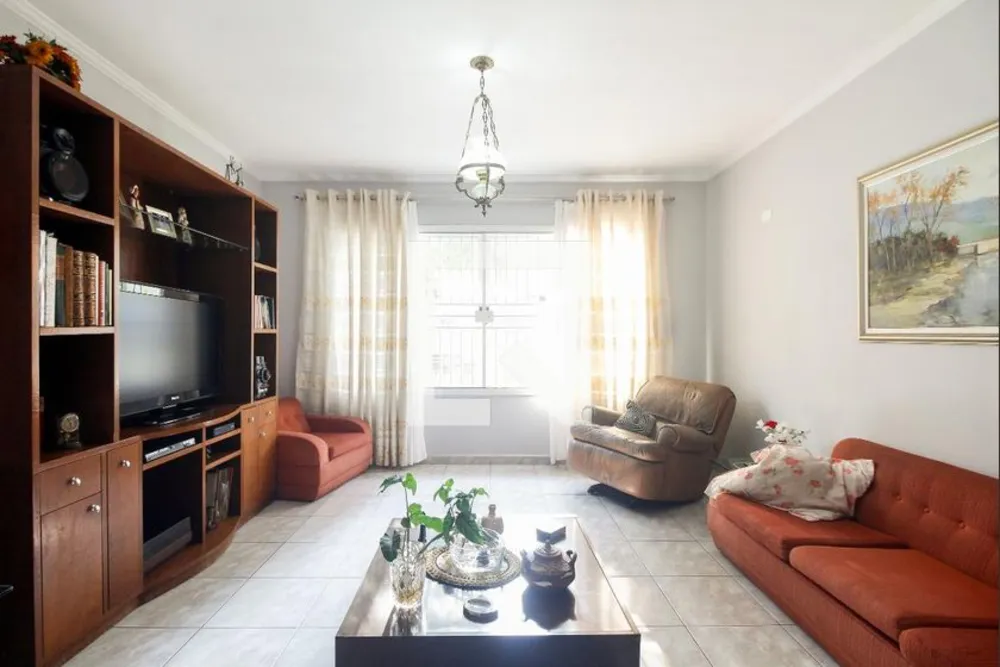 Casa, 3 quartos, 267 m² - Foto 1