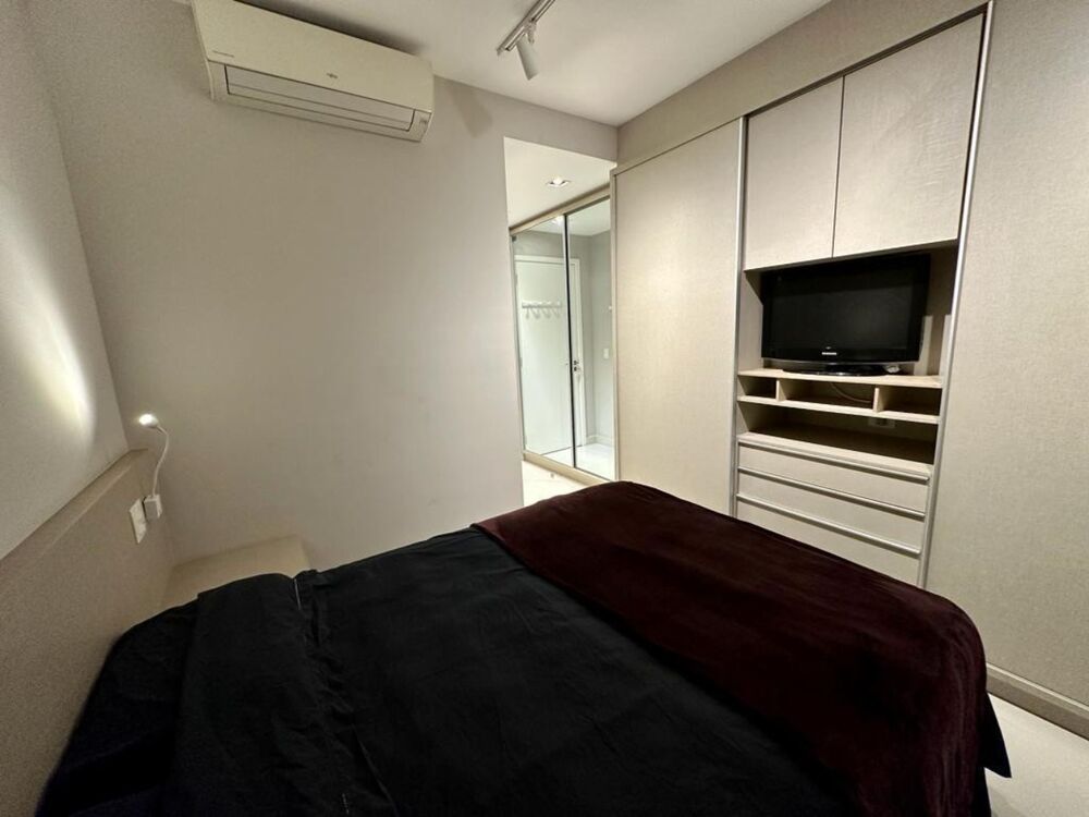 Apartamento à venda com 2 quartos, 69m² - Foto 4