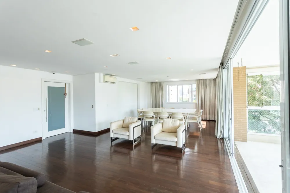 Apartamento, 3 quartos, 270 m² - Foto 3