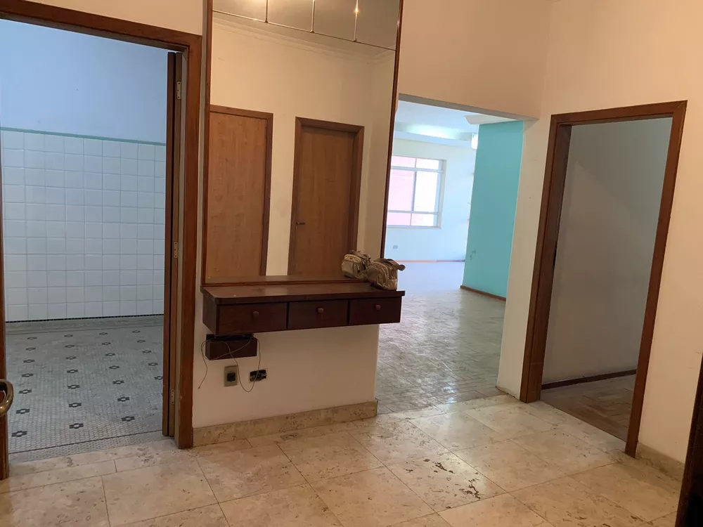 Apartamento à venda com 3 quartos, 202m² - Foto 4