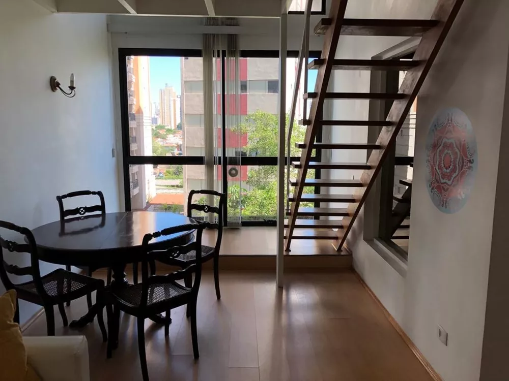 Apartamento à venda com 1 quarto, 50m² - Foto 1