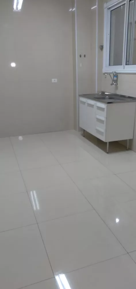 Apartamento à venda com 2 quartos, 120m² - Foto 4