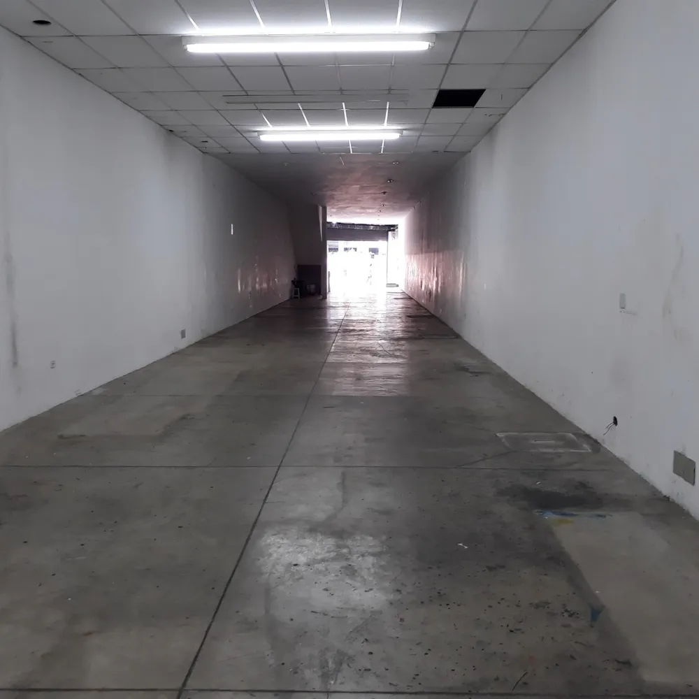 Depósito-Galpão, 650 m² - Foto 1