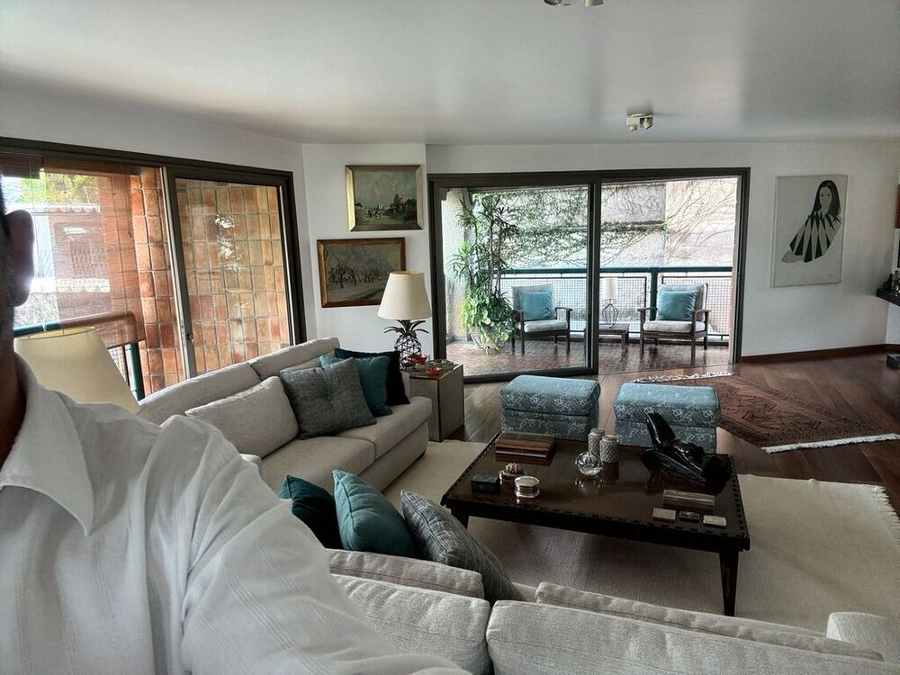Apartamento, 4 quartos, 251 m² - Foto 2