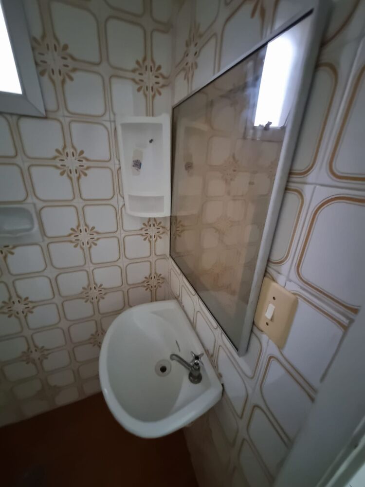 Apartamento à venda com 2 quartos, 70m² - Foto 11