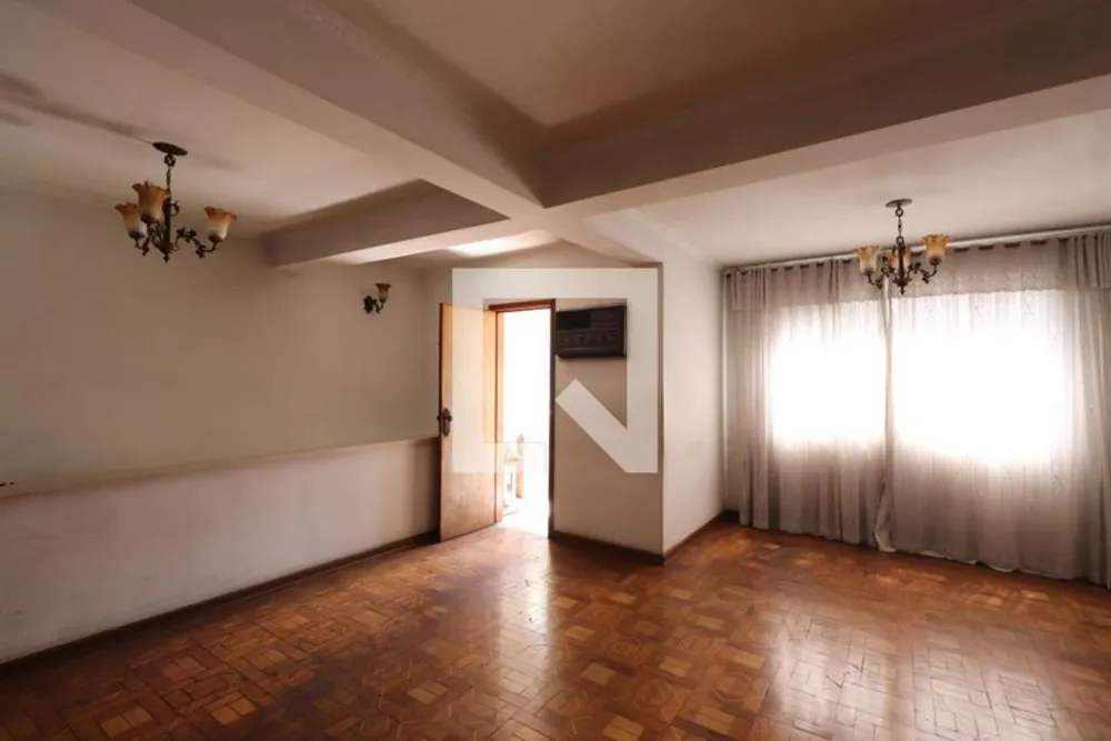 Casa, 3 quartos, 285 m² - Foto 1