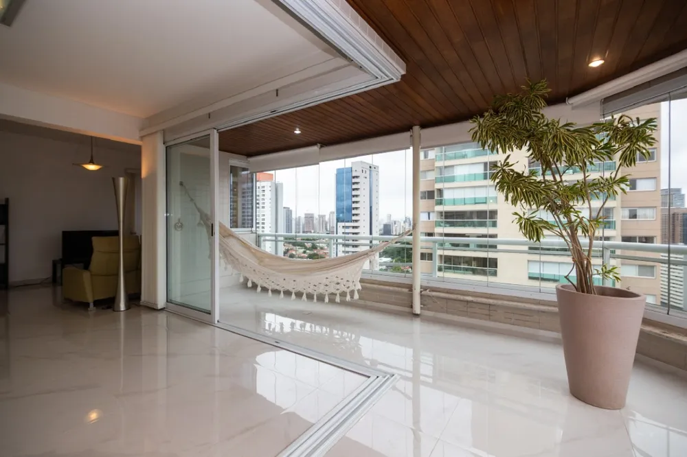 Apartamento, 4 quartos, 210 m² - Foto 2