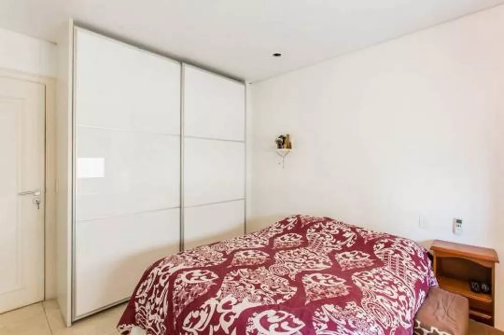 Apartamento à venda com 4 quartos, 285m² - Foto 4