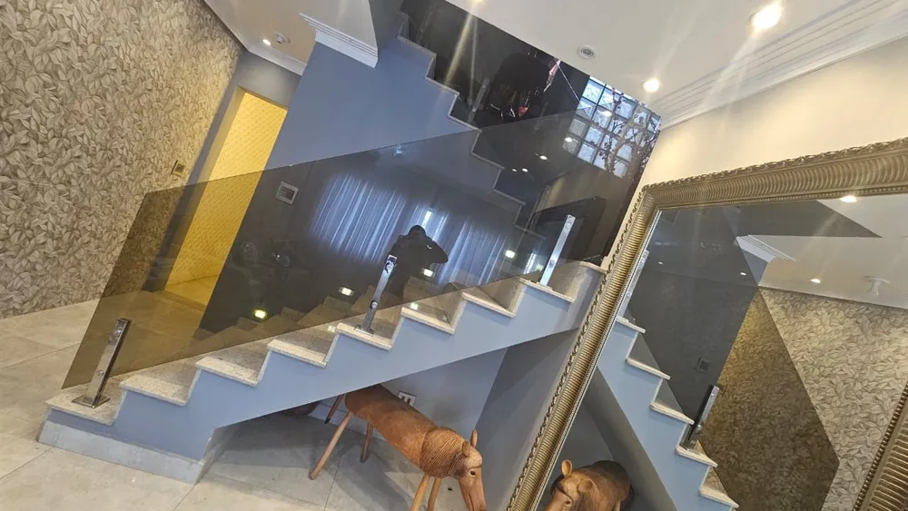Casa, 4 quartos, 285 m² - Foto 13