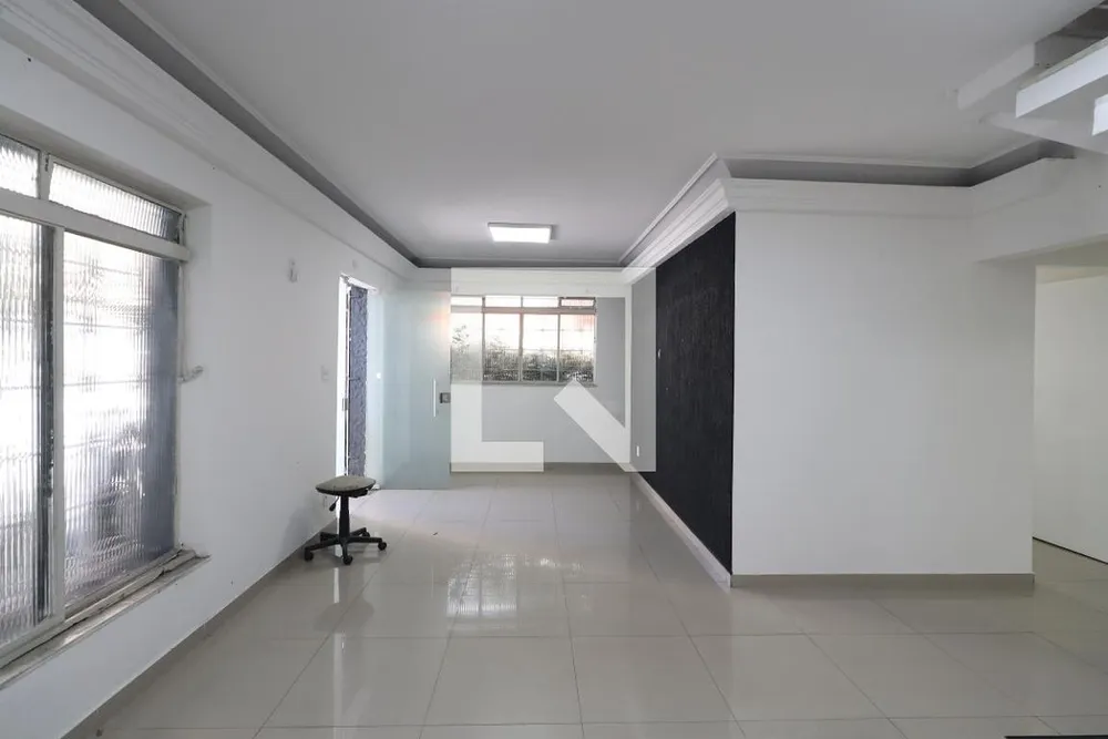 Casa, 6 quartos, 221 m² - Foto 4