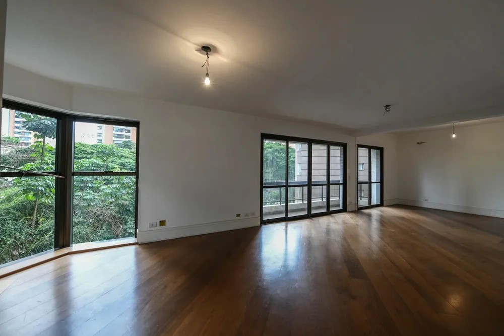 Apartamento, 3 quartos, 260 m² - Foto 1