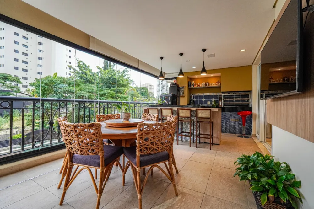 Apartamento, 4 quartos, 250 m² - Foto 2