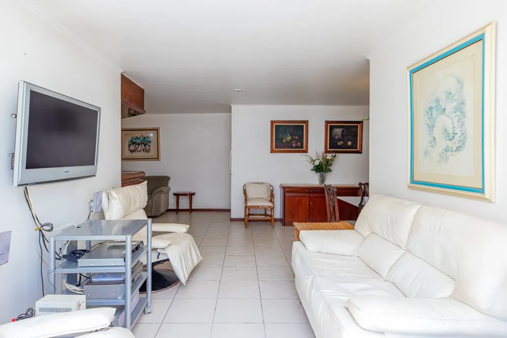Apartamento, 3 quartos, 130 m² - Foto 2