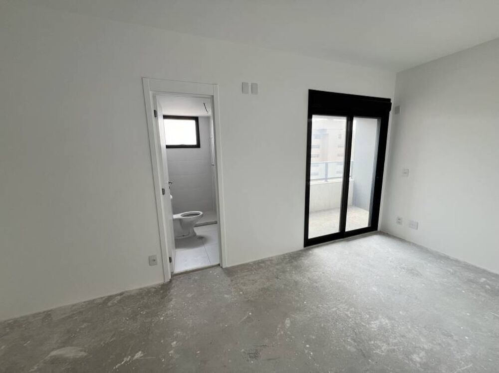 Apartamento, 3 quartos, 218 m² - Foto 1