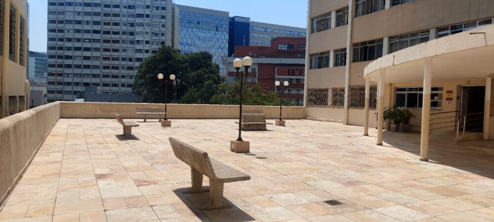 Apartamento à venda com 3 quartos, 80m² - Foto 5