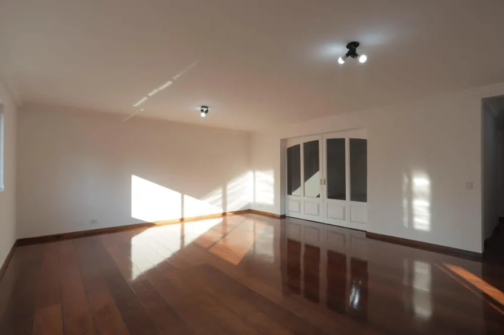Apartamento, 3 quartos, 240 m² - Foto 4