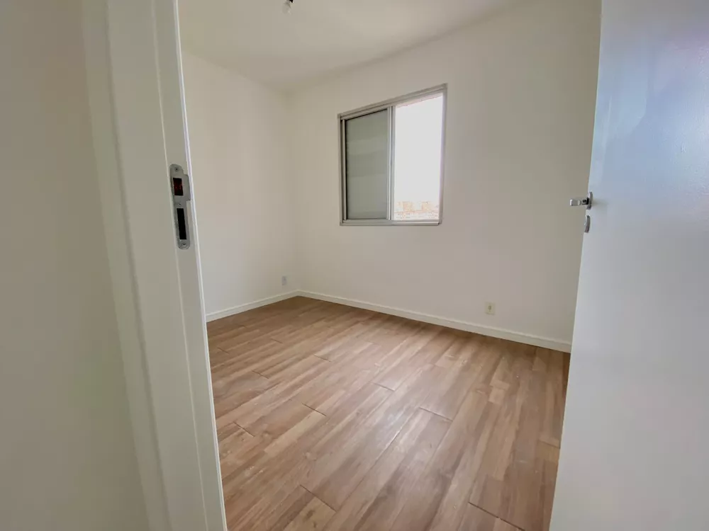 Apartamento à venda com 2 quartos, 47m² - Foto 2