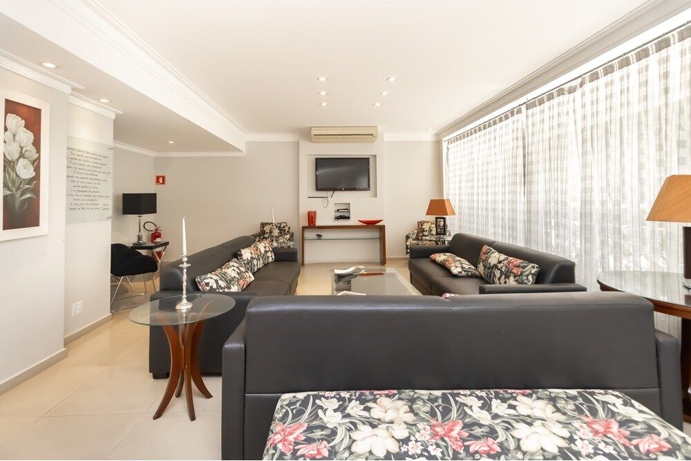 Apartamento à venda com 4 quartos, 181m² - Foto 4