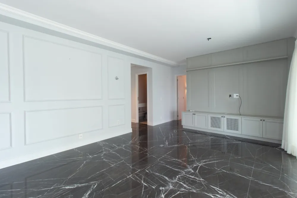 Apartamento, 3 quartos, 140 m² - Foto 2