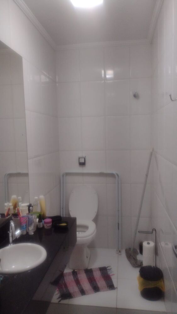 Casa à venda com 3 quartos, 100m² - Foto 3