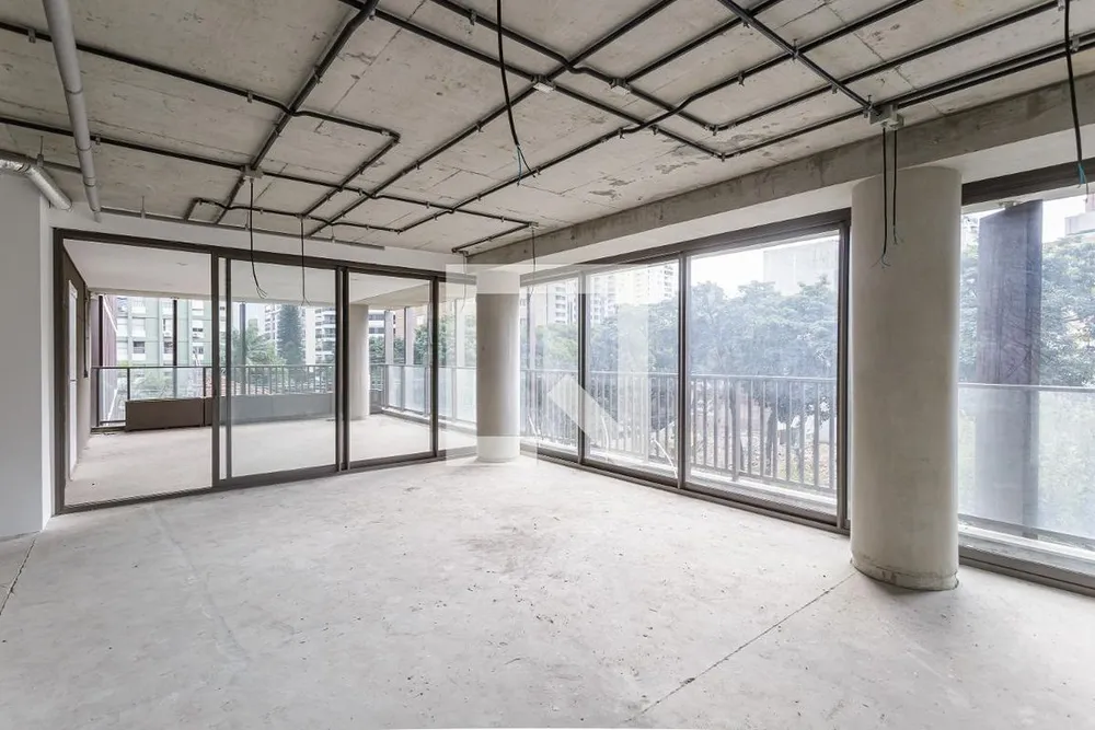 Apartamento, 3 quartos, 204 m² - Foto 1
