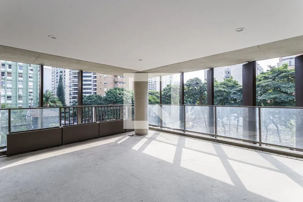 Apartamento, 3 quartos, 204 m² - Foto 4
