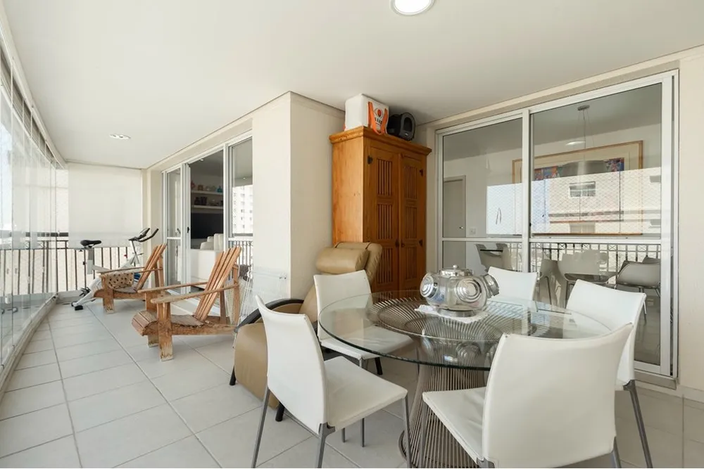 Apartamento, 4 quartos, 176 m² - Foto 2