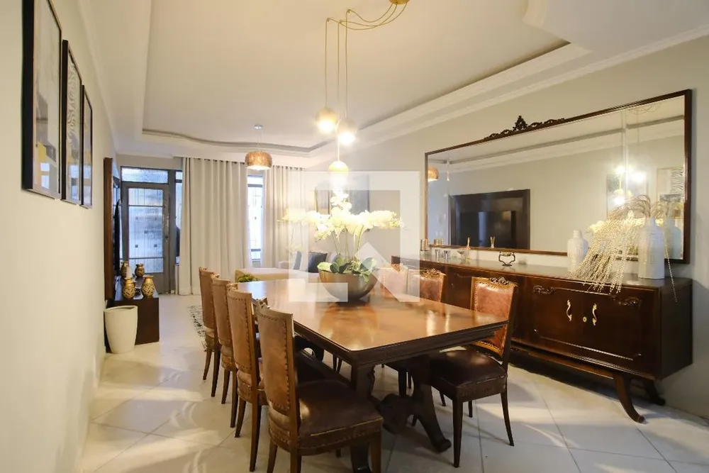 Casa, 3 quartos, 250 m² - Foto 2