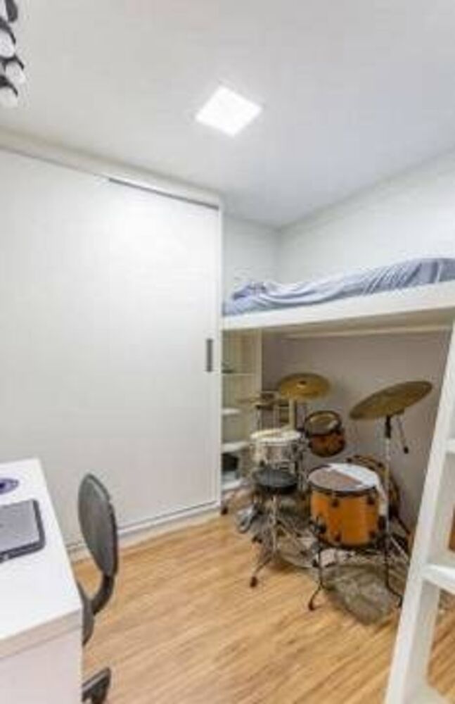 Casa, 4 quartos, 197 m² - Foto 1