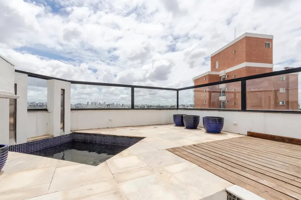 Cobertura, 3 quartos, 200 m² - Foto 1
