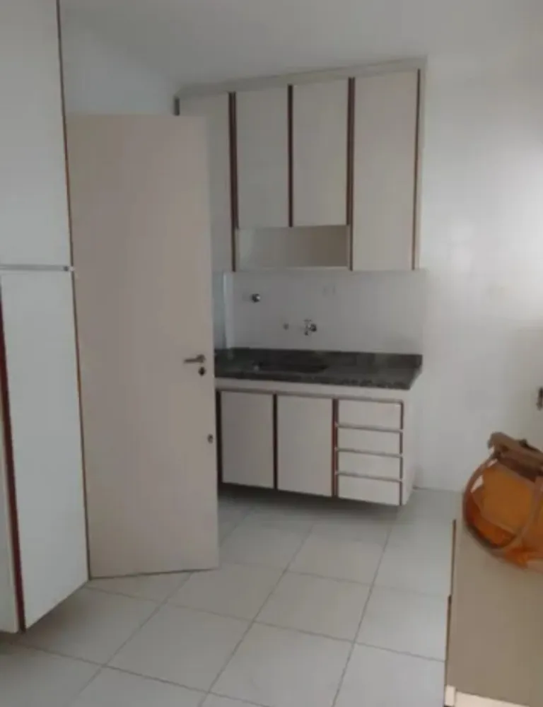 Apartamento, 3 quartos, 108 m² - Foto 2